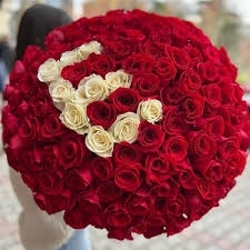 Unforgettable 100 Red Rose Hand Tied