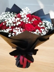 Life of Red Roses Bouquet