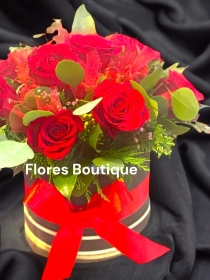 Classic Red Rose Hat Box